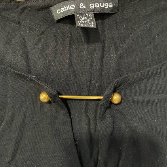 Black long sleeve shirt (size XL) - Picture 2 of 3